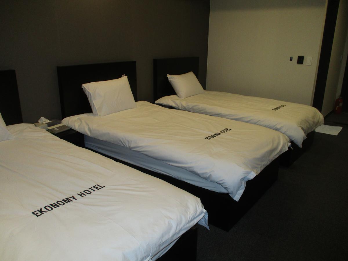 Ekonomy Hotel Jeongseon Exterior foto